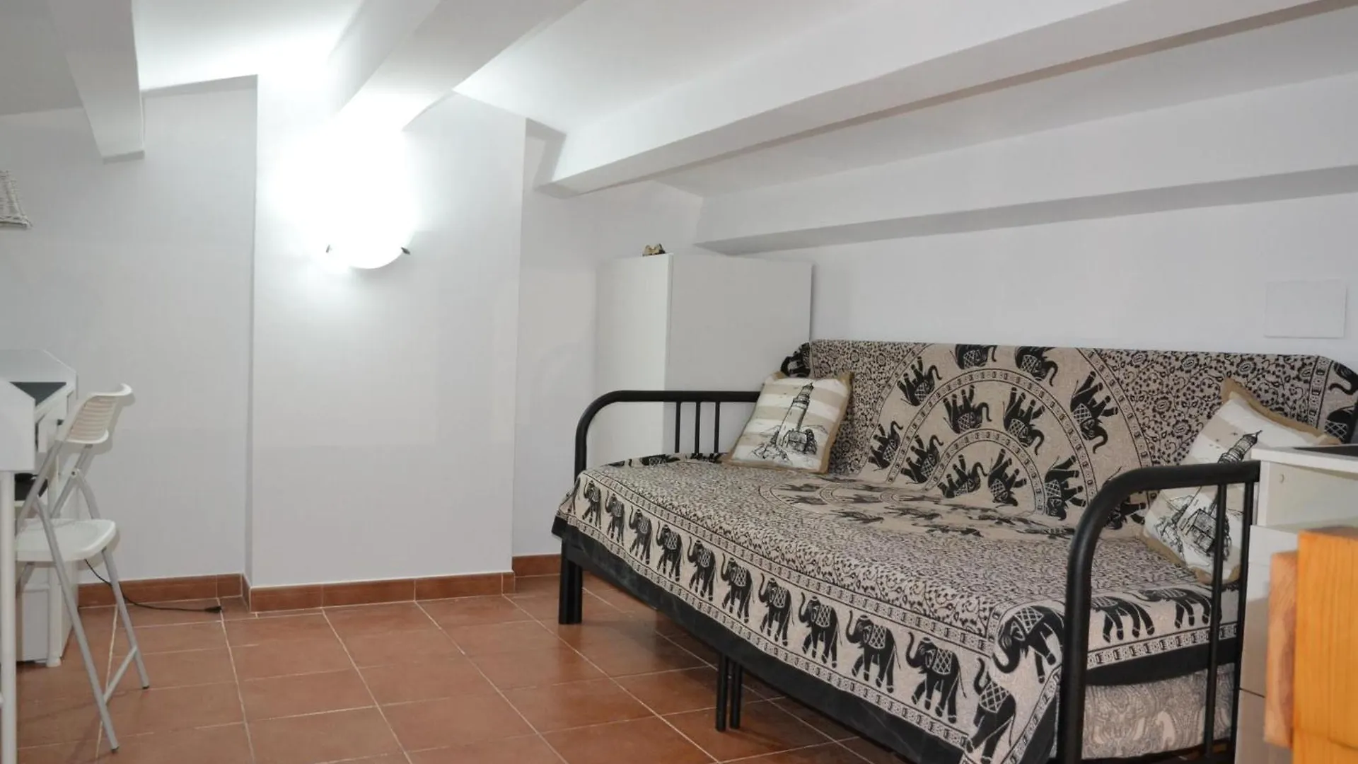 Вилла Casa Acogedora Con Jardin Y Piscina En Zona Tranquila Cerca De La Playa En L'Estartit - Es-323-16 Дом отдыха