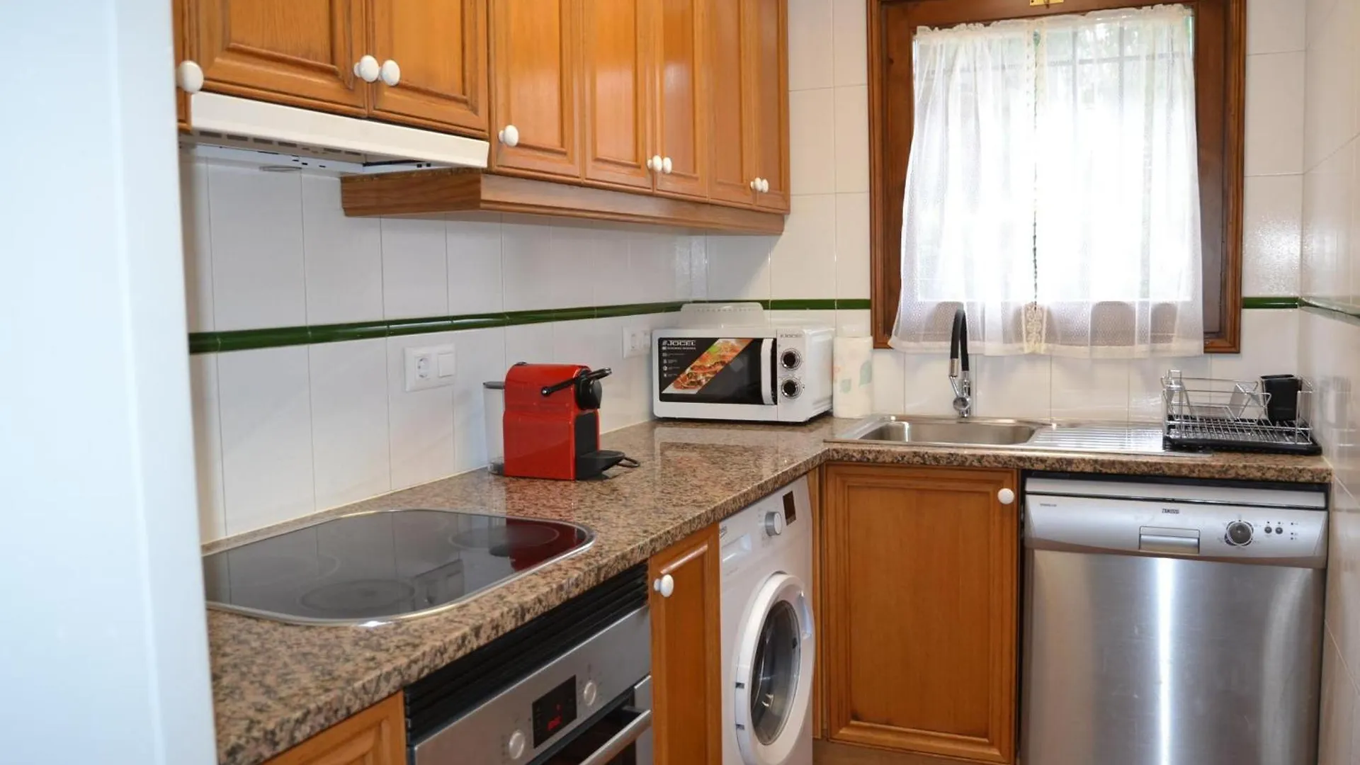 Вилла Casa Acogedora Con Jardin Y Piscina En Zona Tranquila Cerca De La Playa En L'Estartit - Es-323-16